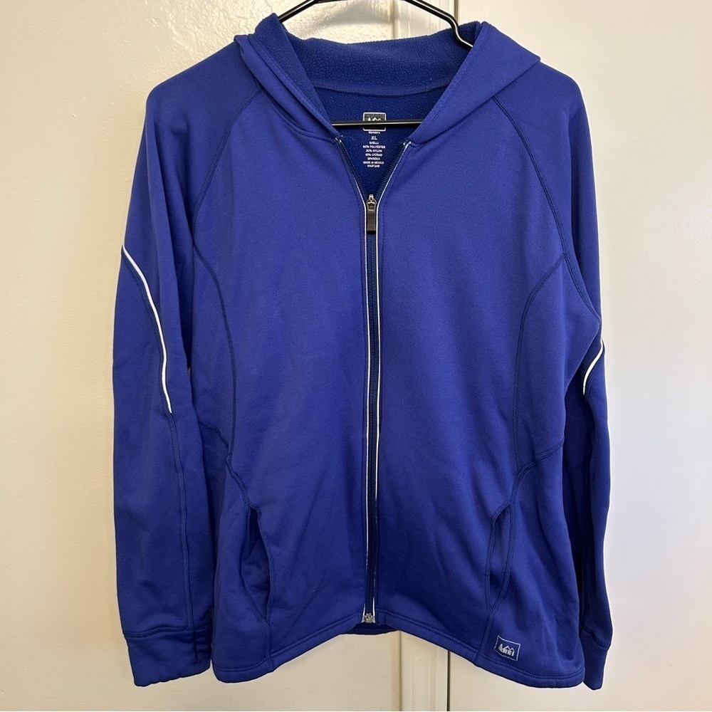 REI Purple Zip Up Hoodie Women’s XL - Soft Interior, Thumb Holes, Stretch Fabric
